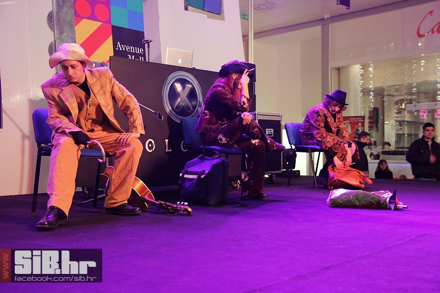 bozicna_bajka_am_09 bozicna_bajka_am_09