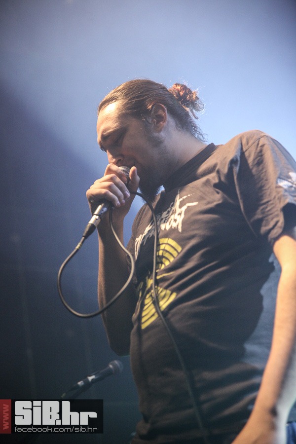 opca_opasnost_slavija_04042013_