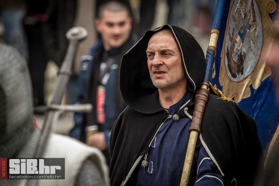 kolona_sjecanja_vukovar_1811201