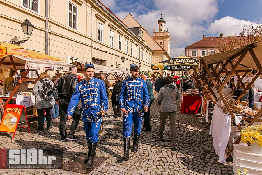 sajam_antikviteta_ivica_benic_s sajam_antikviteta_ivica_benic_s