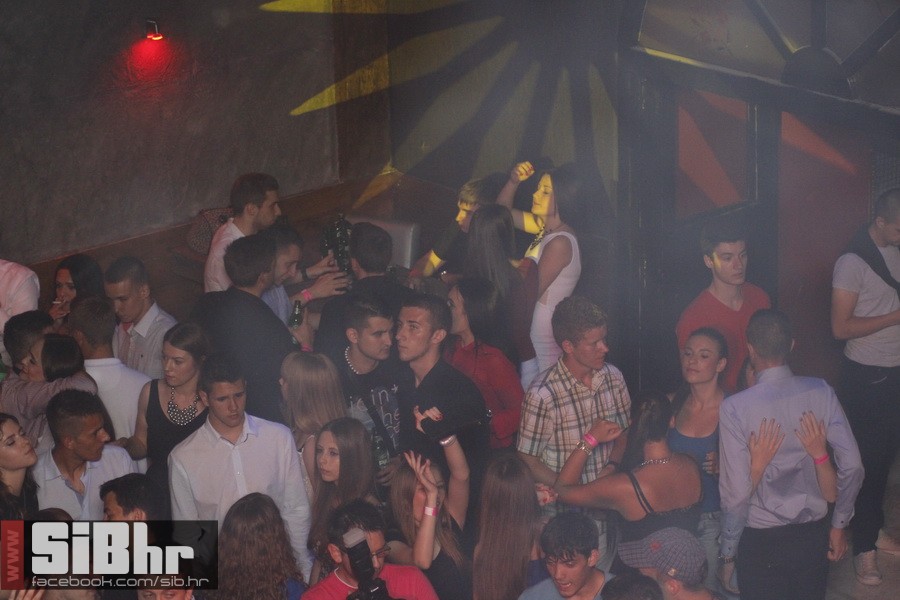 red_carpet_zoran_bastion_49