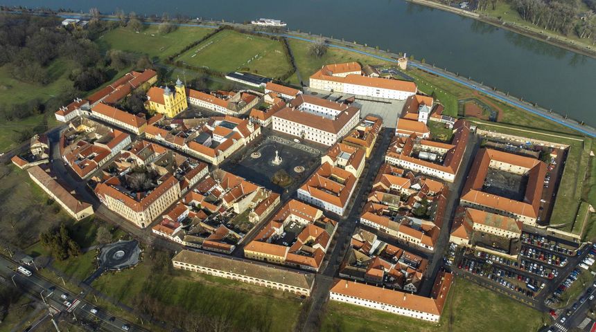 Tvrđa – pogled iz zraka, siječanj 2024.