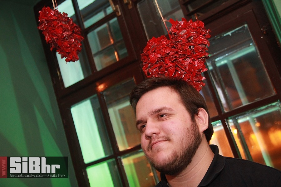 fortpub_osijek_nightlife_sibhr1