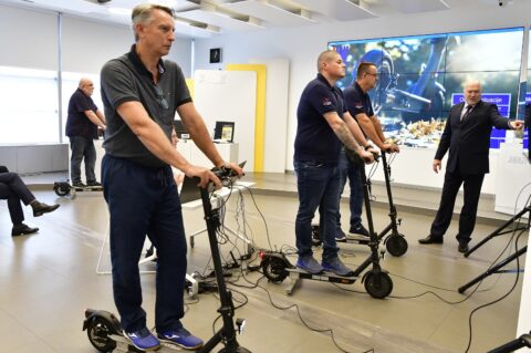 edukacija predstavnika autoklubova za provedbu novog preventivno edukativnog programa edukacija predstavnika autoklubova za provedbu novog preventivno edukativnog programa