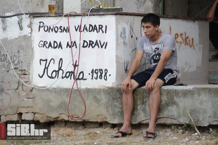 ufo_2_dan_08072012_sibhr_by_005 ufo_2_dan_08072012_sibhr_by_005