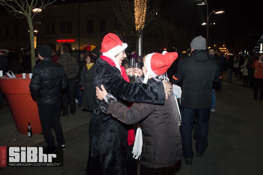 nova_godina_2016_trg_sibhr_34
