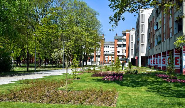 Novi trg u Belišću, travanj 2024. Novi trg u Belišću, travanj 2024.