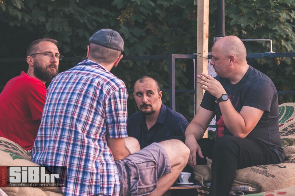 sofa0807_2016_sibhr_59