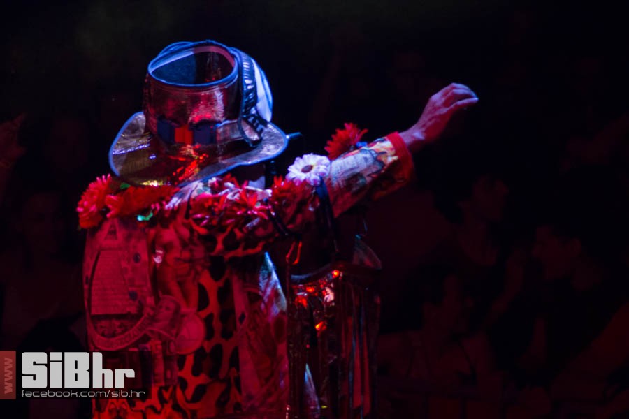 ferragosto0808_subota_SiBhr180