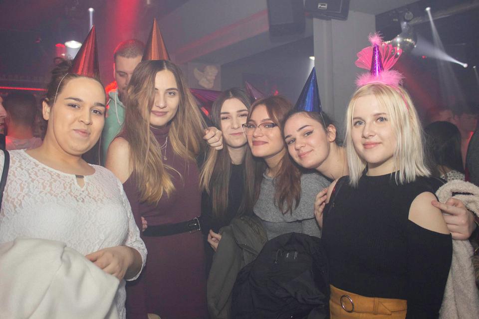 Legice i lege u noćnom životu [subota 8.12.2019.]