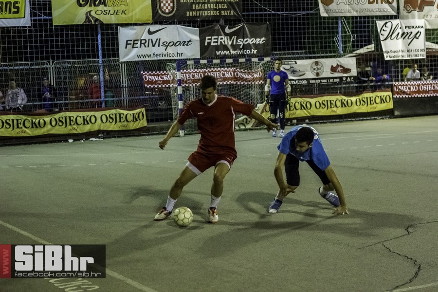 tri_kornera_penal_8