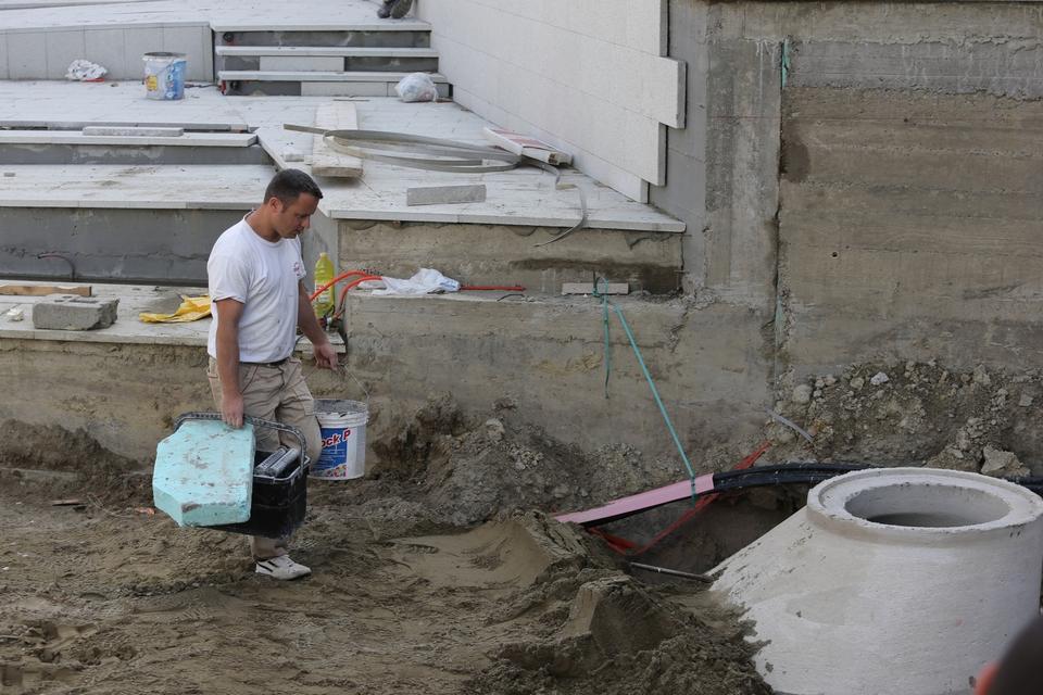 Tvrđa, Osijek – Radovi u okviru projekta “Edukativni i informativni turistički centar mladih Stara Pekara s Trgom Vatroslava Lisinskog”