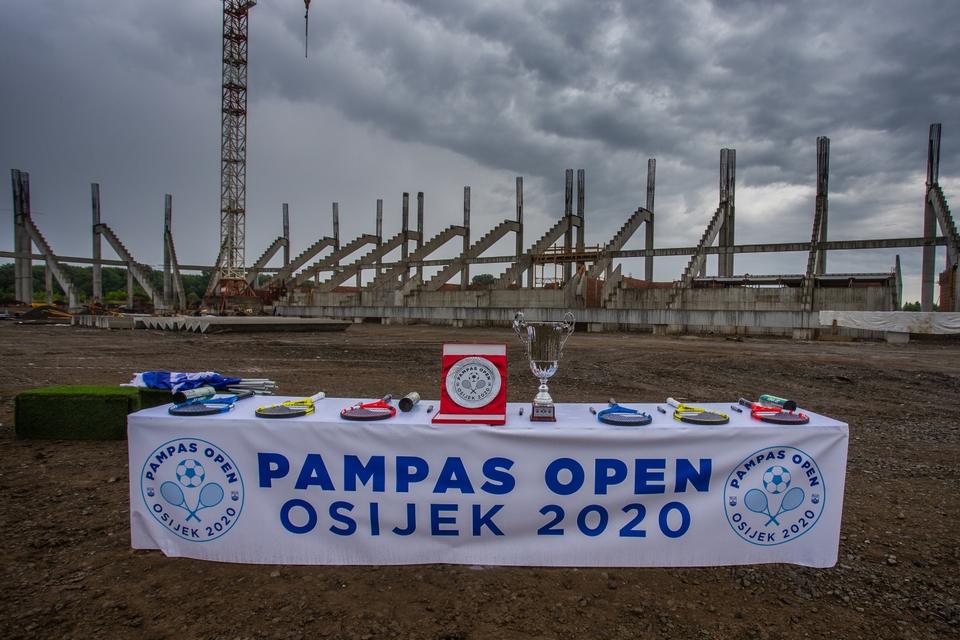 Kiša pokvarila nogometno-tenski spektakl na novom osječkom stadionu