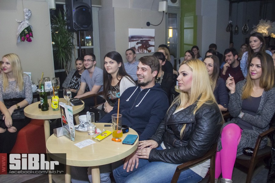 stand_up_2015_SiBhr_19
