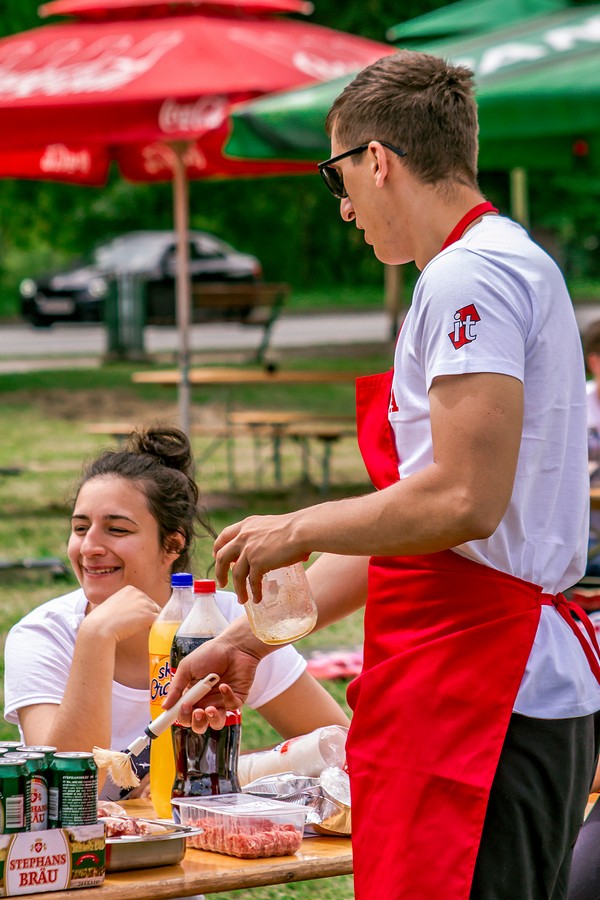 7_studentski_BBQ_SiB_HR-045