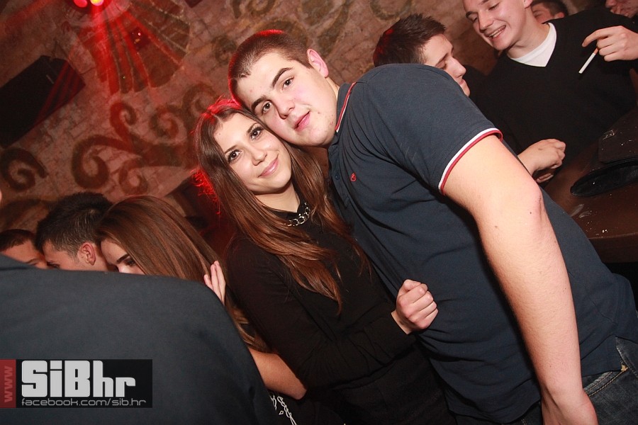 nocni_zivot_harem04012013_SiBhr