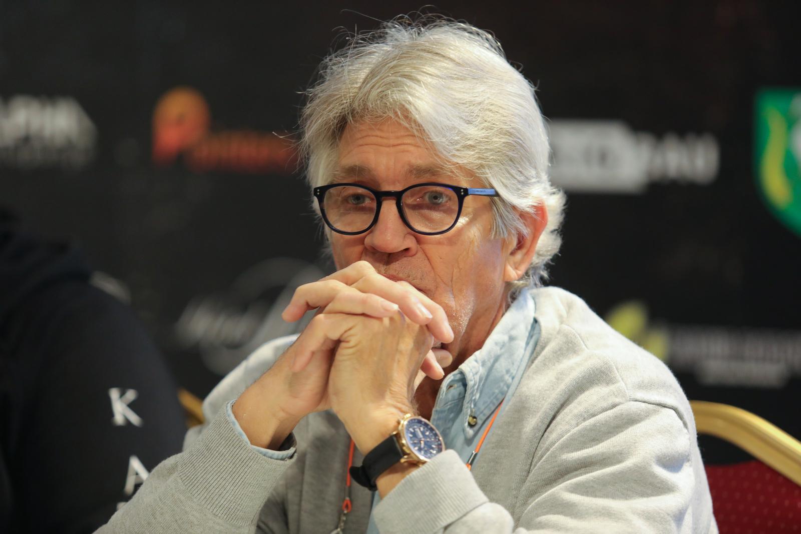 Konferencija za novinare povodom snimanja filma Wrongful Death u Belom Manastiru Konferencija za novinare povodom snimanja filma Wrongful Death u Belom Manastiru