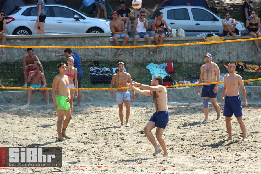 ferragostoJAM_2017_jezero_SiBhr