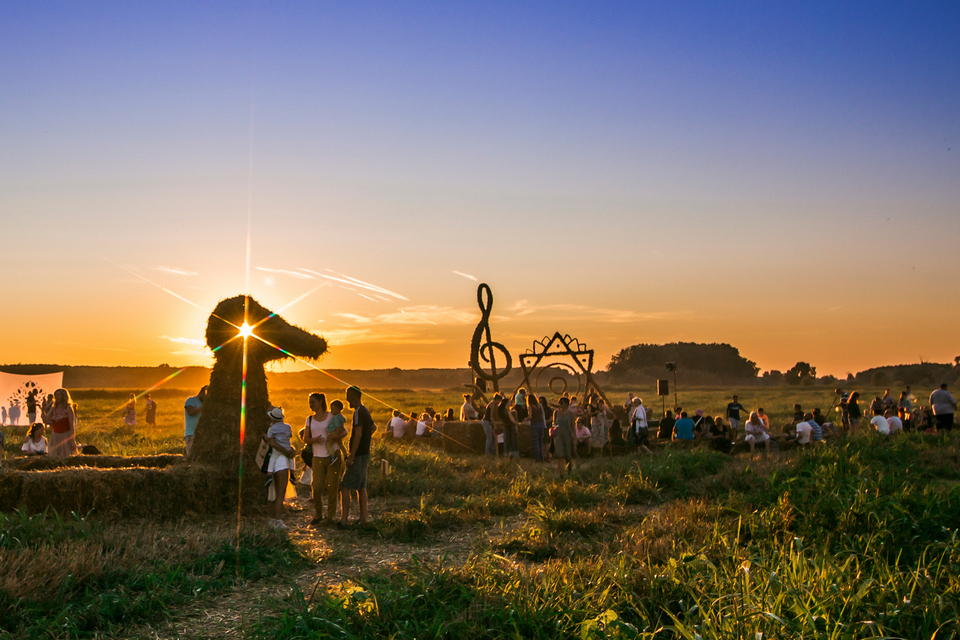 14. Slama Land Art festival 14. Slama Land Art festival