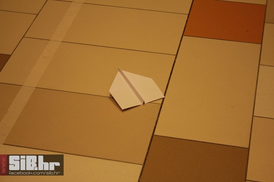 redbull_paper_wings_SiBhr_25