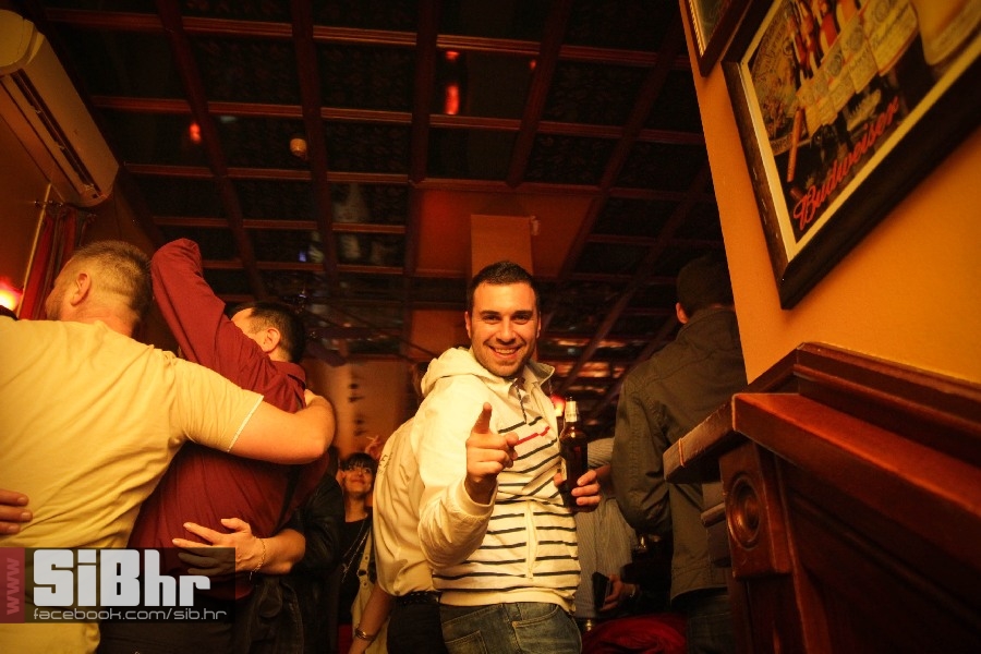 old_bridge_pub_13042013_sibhr_0 old_bridge_pub_13042013_sibhr_0