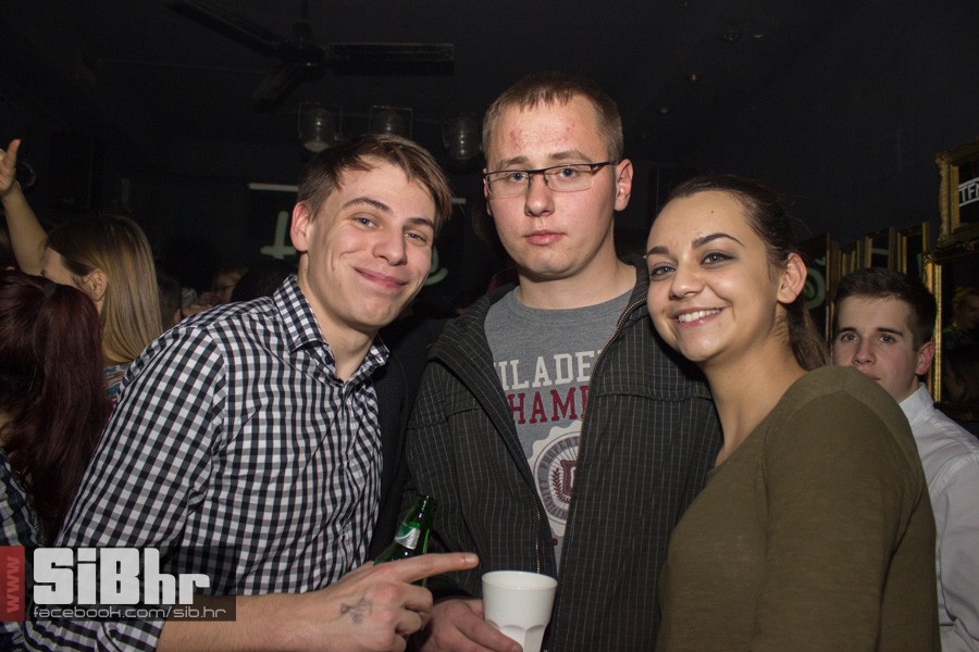 TUFNA_1912_2015_SiBhr_08