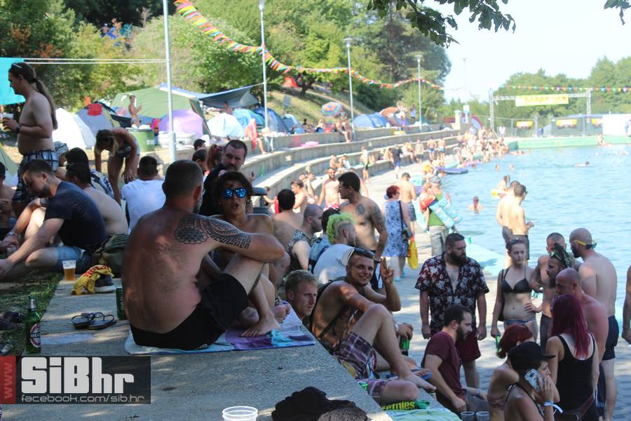 ferragostoJAM_2017_jezero_SiBhr