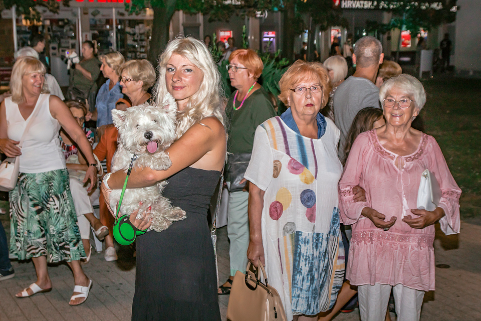 Osječka ljetna noć 31.8.2019. Osječka ljetna noć 31.8.2019.