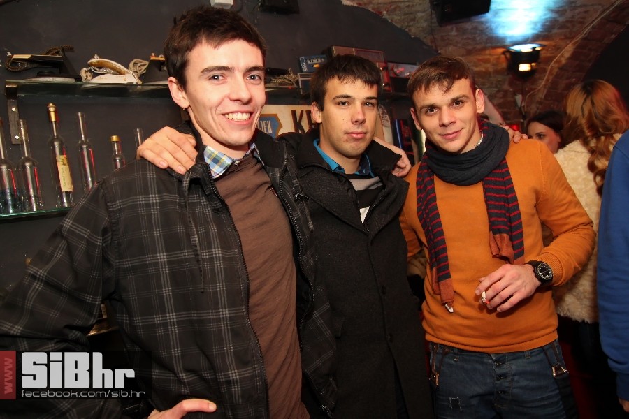 TUFNA_osijek_nightlifelifestyle