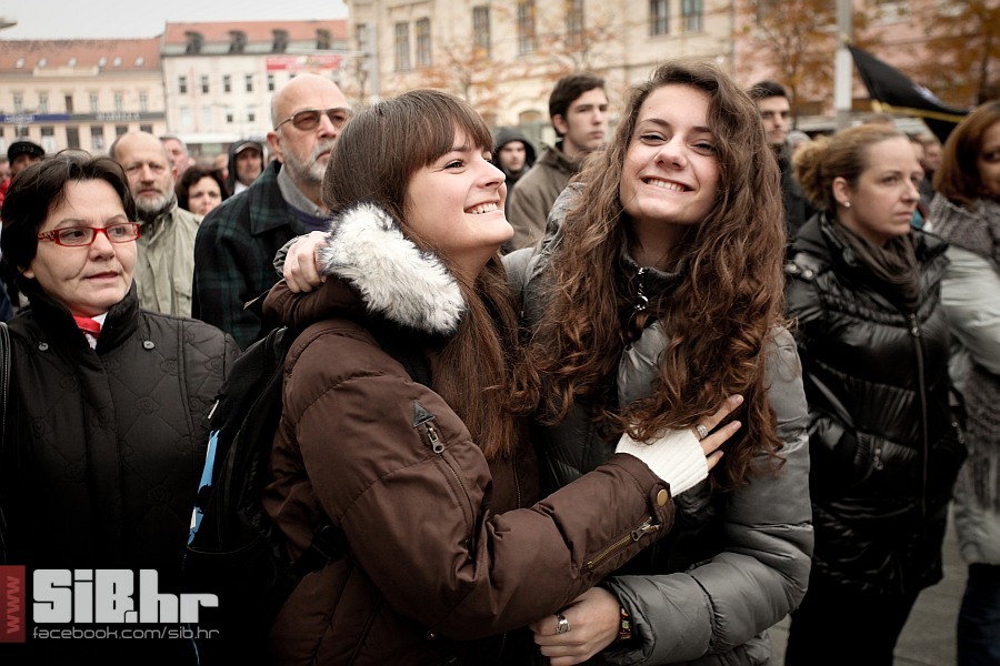 oslobodeni_generali_16112012_mb