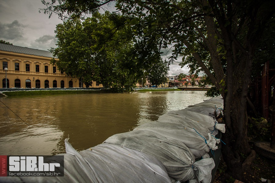 poplave_u_sib_12062013_sibhr_mb