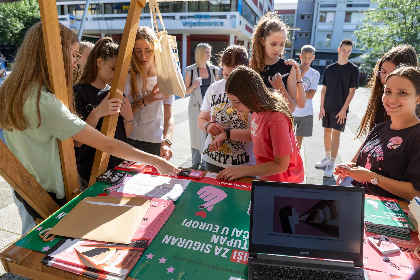 “Žena s glasom” Osijek “Žena s glasom” Osijek