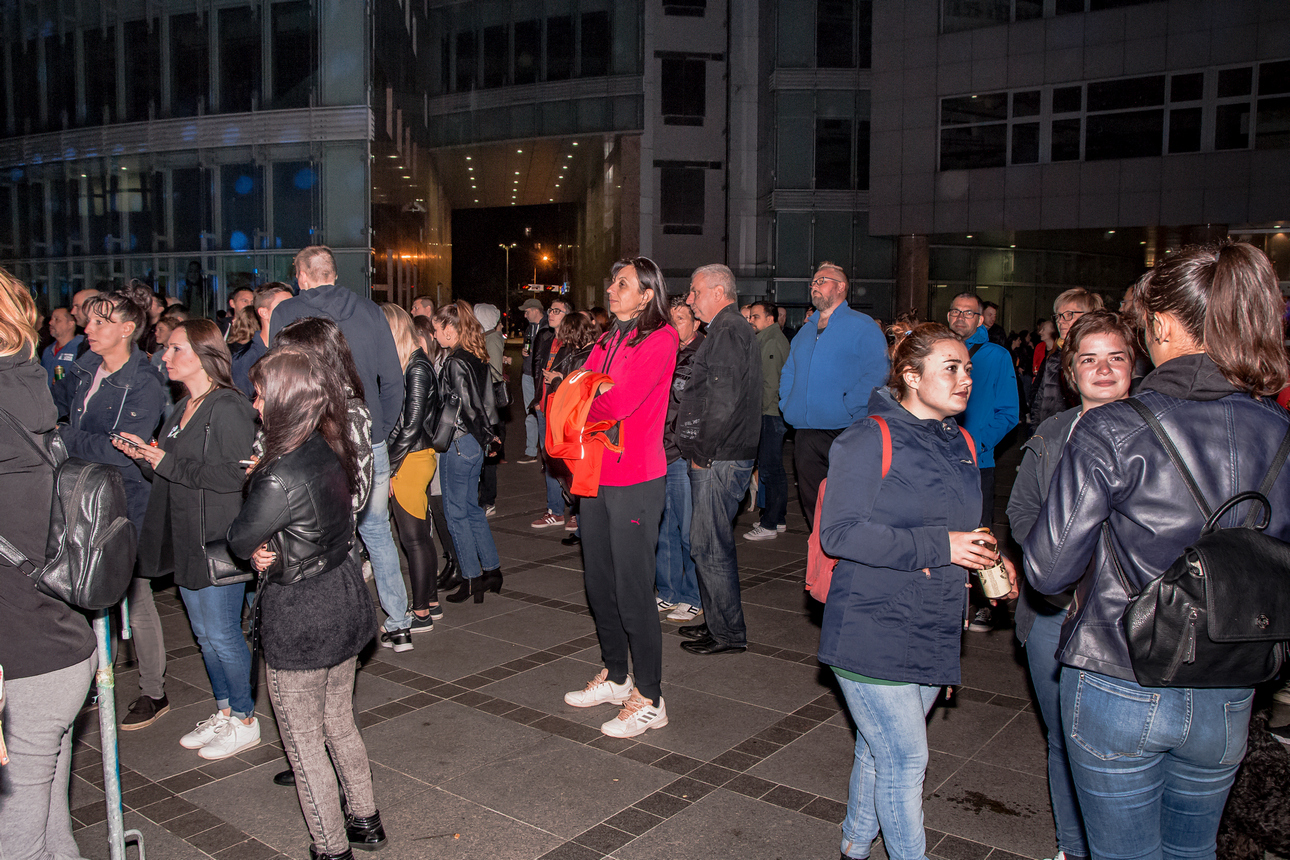Uređivanje galerije: Mile Kekin trio rasplesao Osječane u Novoj rupi