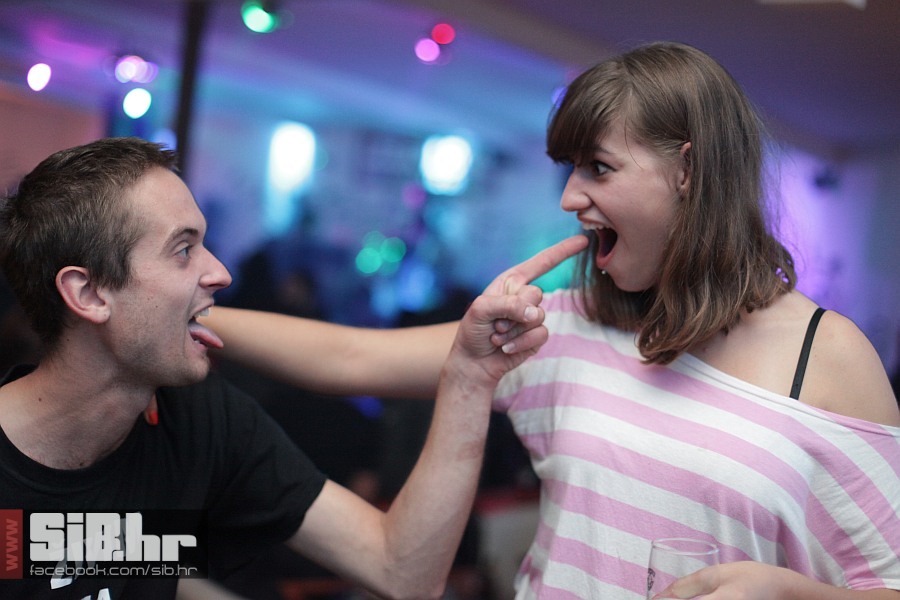 punk_party_10_atheist_rap_13102