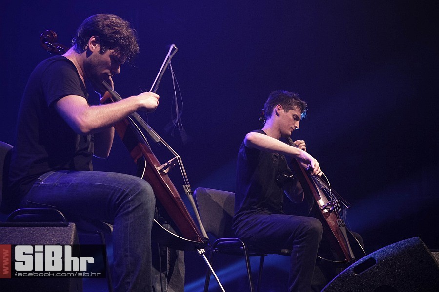 2cellos_u_gradskom_vrtu_0206201