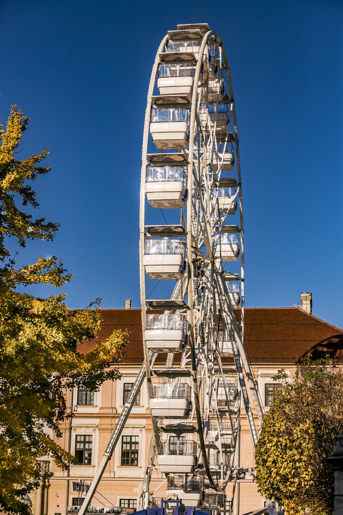 Pripreme za početak Adventa u Osijeku Pripreme za početak Adventa u Osijeku