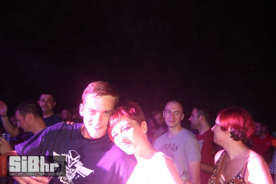 backyard_art_festival_SiBhr_52