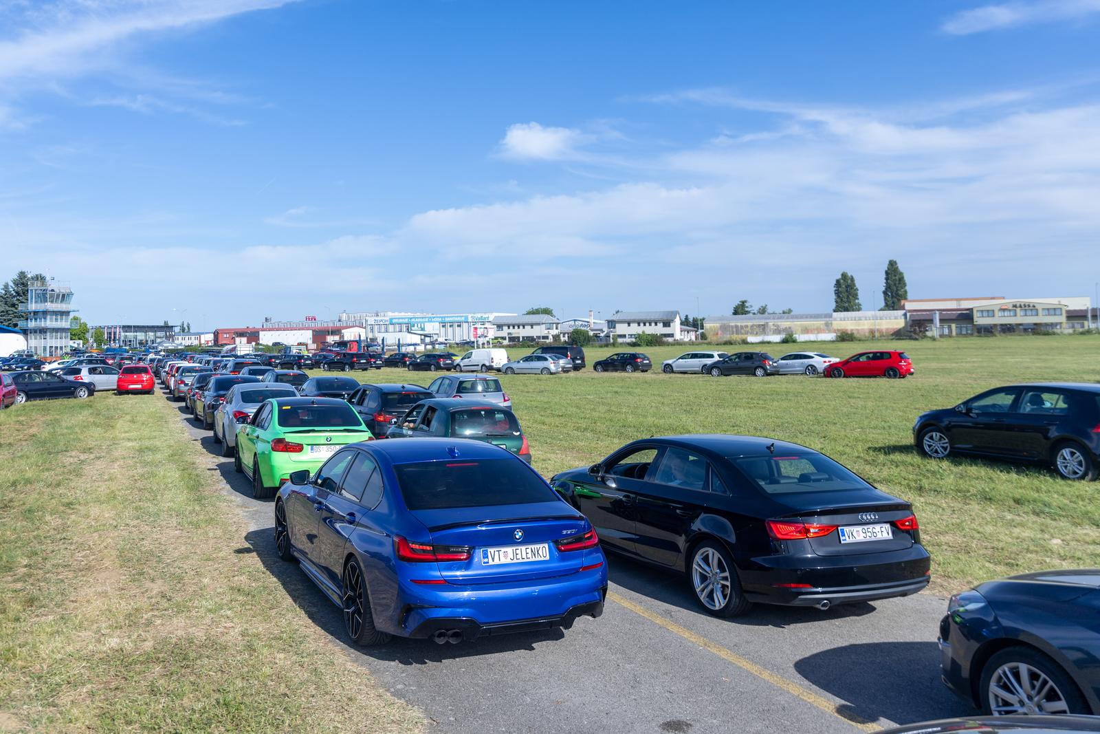 Street Race Osijek – automobil se zabio u publiku, šestero ozlijeđenih