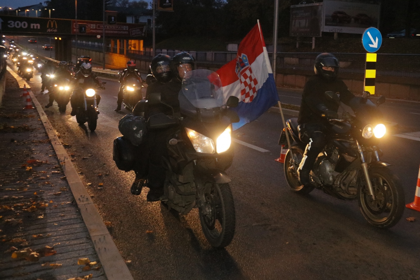 Karavana motociklista stigla kod Crvenog fiće