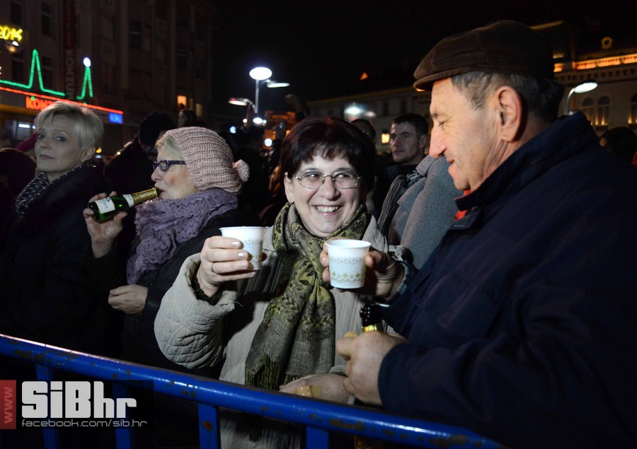 docek_nove_godine_trg_i_club_si docek_nove_godine_trg_i_club_si