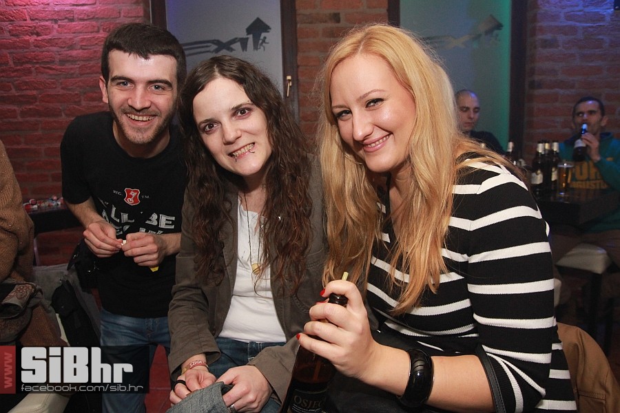 2014_11_1_nightlifeIMG_8796_exi 2014_11_1_nightlifeIMG_8796_exi