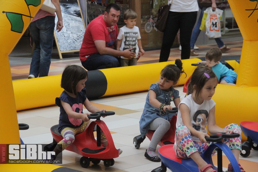 autici_avenue_mall_osijek_16