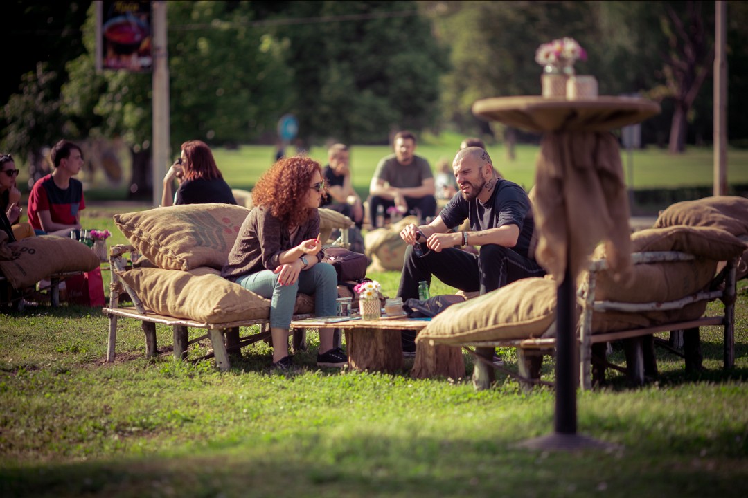 sofa_ovaj_put glasam_36
