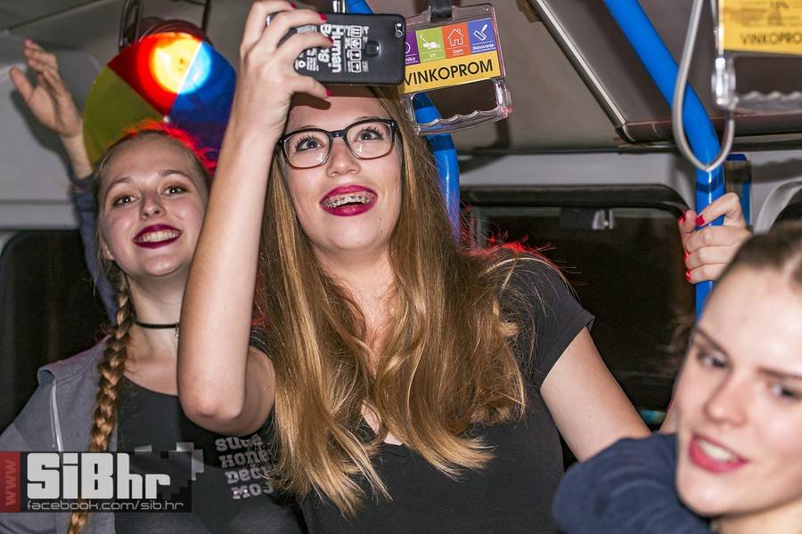 Tram_party_SiBhr-88
