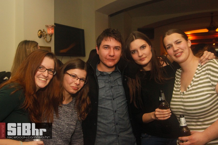 old_bridge_pub_2