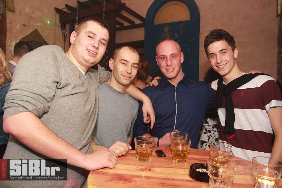 nocni_zivot_harem04012013_SiBhr