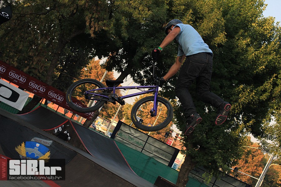 bmxday_2012_SiBhr_28