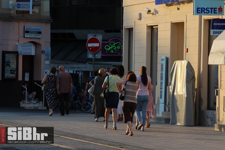 nedjeljna_setnja_gradom_SiBhr_7