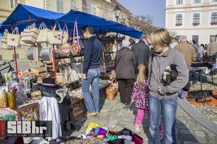 sajam_antikviteta_2015_SiBhr_08