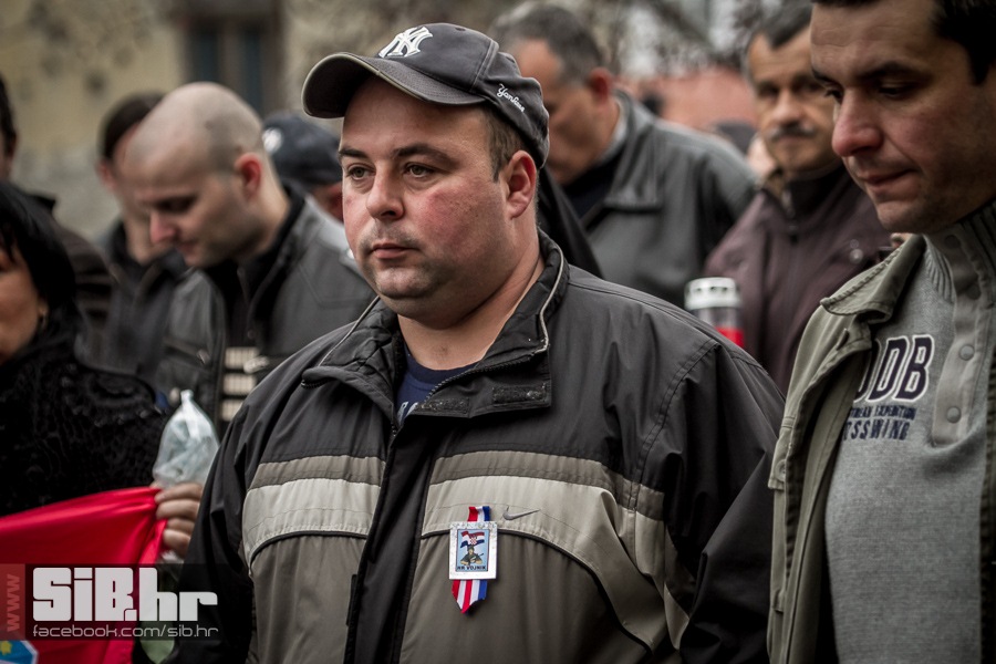 kolona_sjecanja_vukovar_1811201